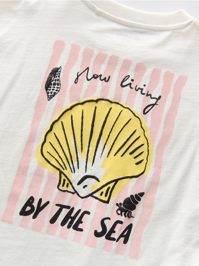 Back print T-shirt