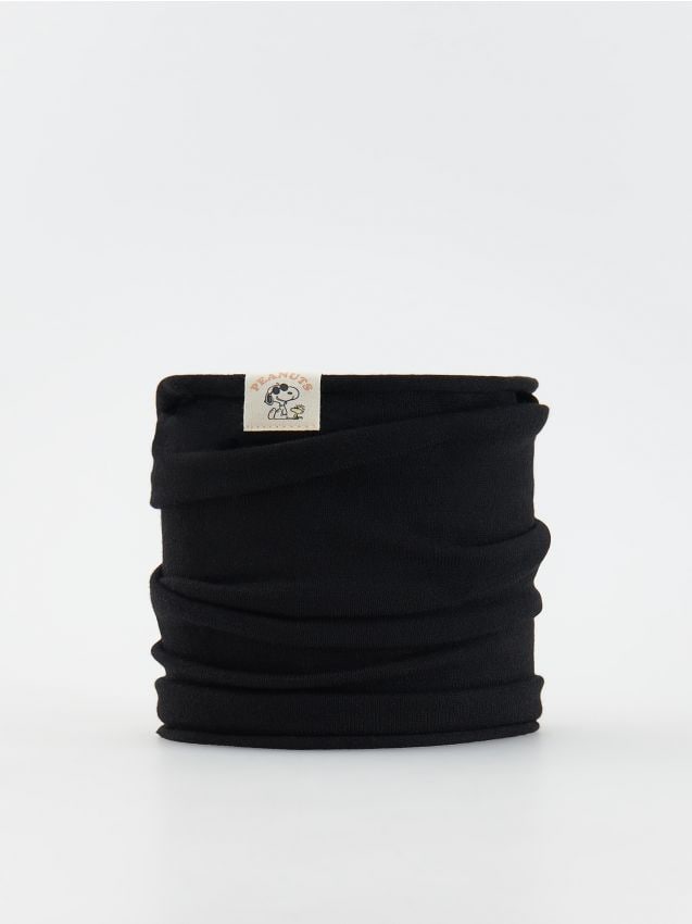 Snoopy infinity scarf - RESERVED