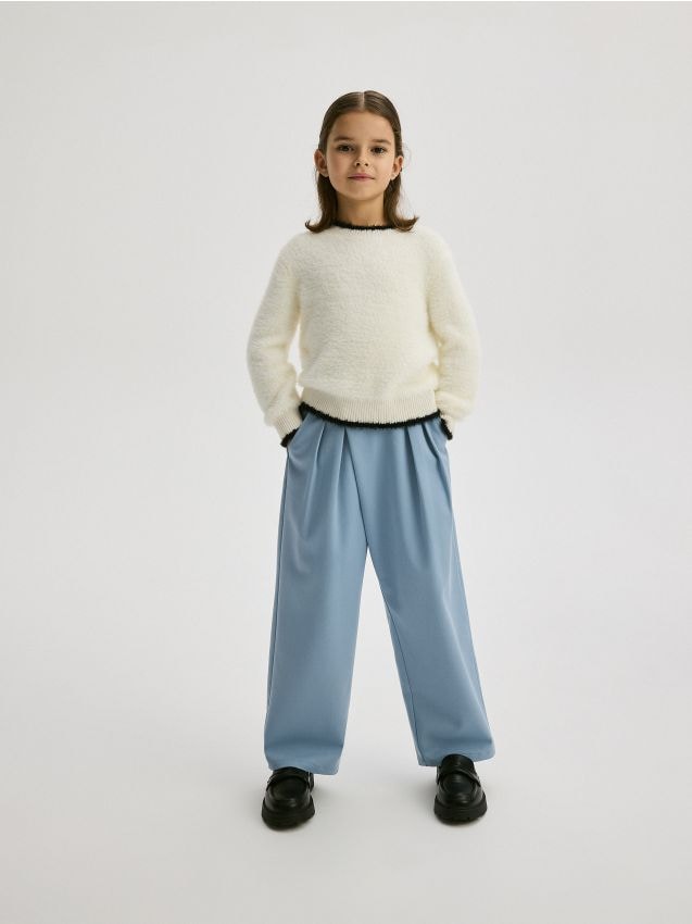 Elegant pleated trousers - RESERVED