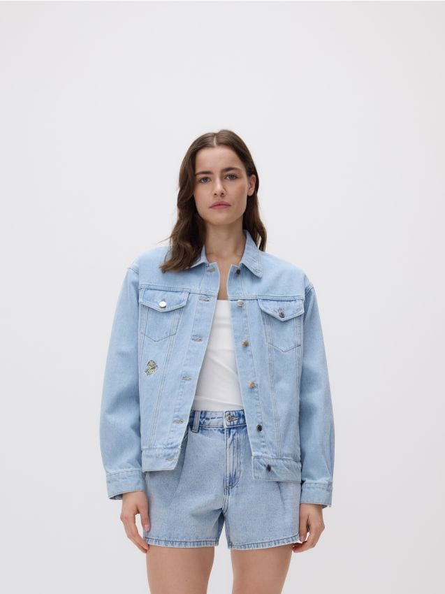 Denim jacket with embroidery on the back - RESERVED
