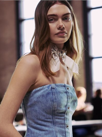 LADIES` TOP