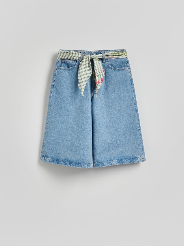 LADIES` SHORTS - RESERVED