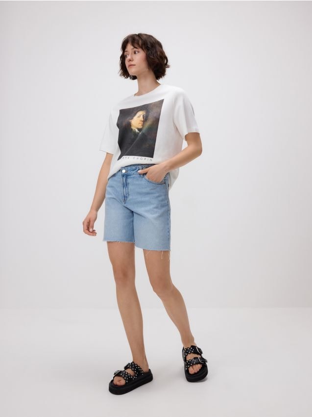 Denim shorts with asymmetric fastening - RESERVED