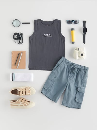 Mouwloze T-shirt met print