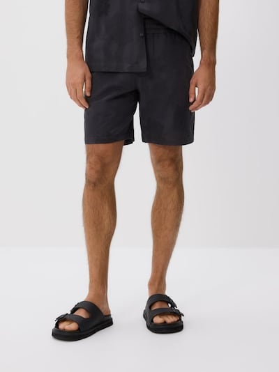 Patterned shorts