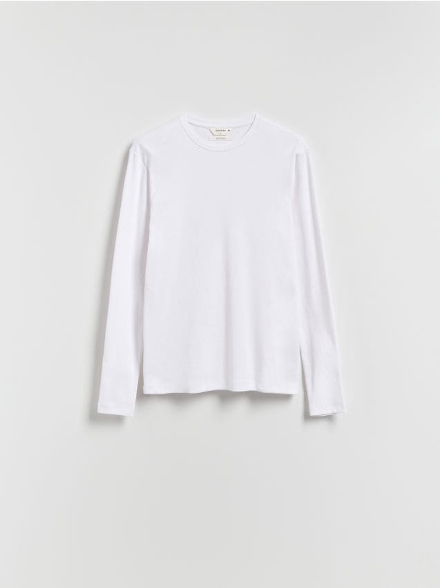 MEN`S T-SHIRT - RESERVED