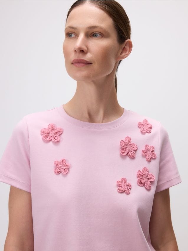 LADIES` T-SHIRT - RESERVED