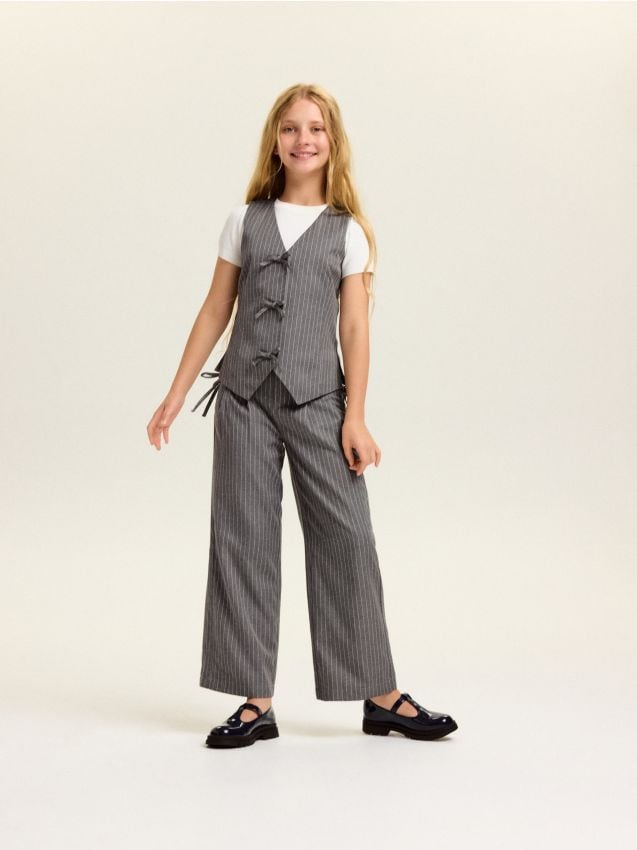 Randiga byxor i wide leg-modell - RESERVED