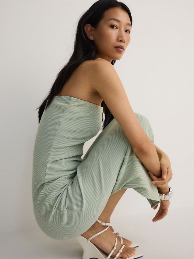 Reserved - rochie tubulară - verde-pal