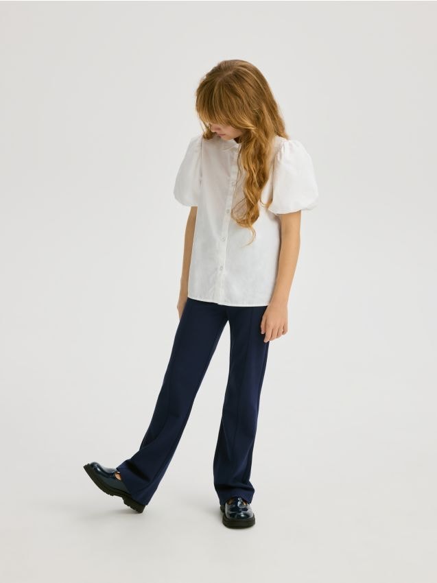 Hose im Flare-Fit - RESERVED