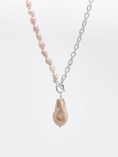 Silver-plated necklace with natural pearls