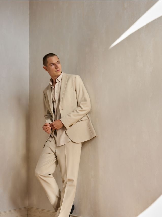Suit trousers with viscose blend - RESERVED