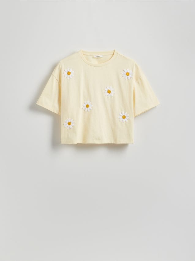 T-shirt with embroidery - RESERVED