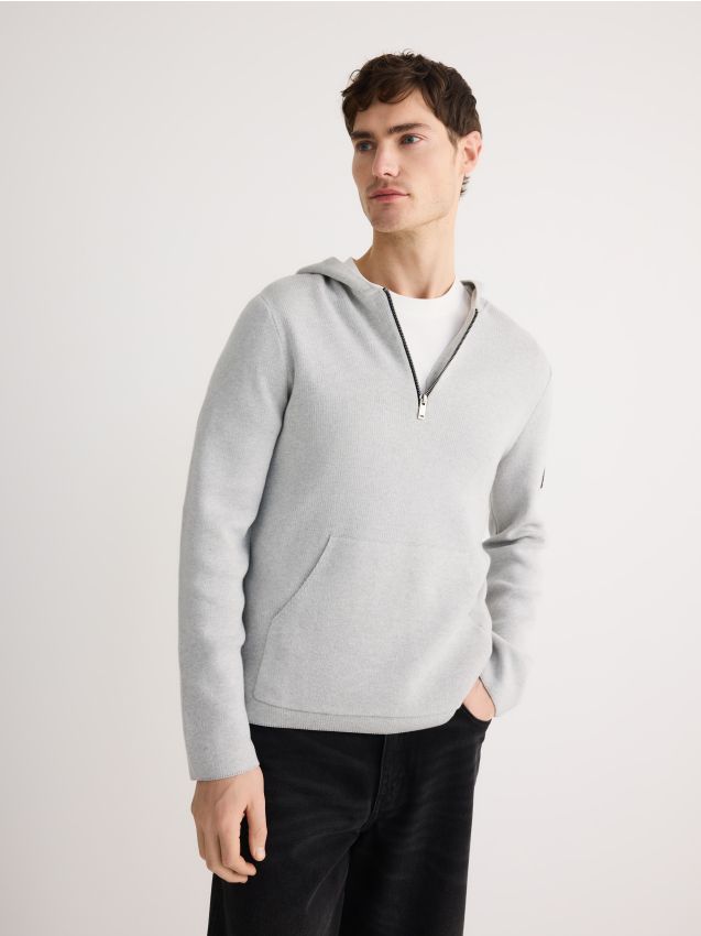 Pull à capuche - RESERVED