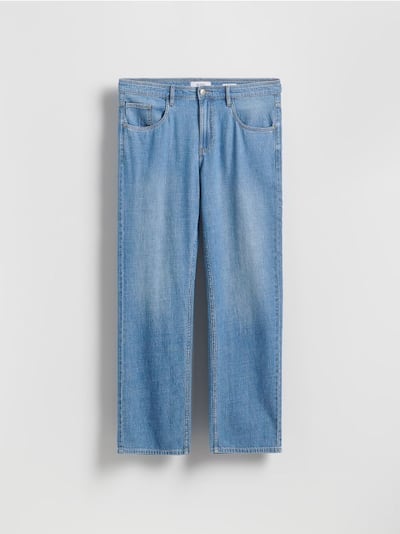 Straight fit jeans