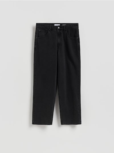 Loose jeans with wash effect