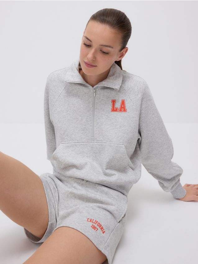 Sweat shorts with print - RESERVED