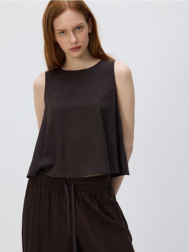 LADIES` TOP - RESERVED