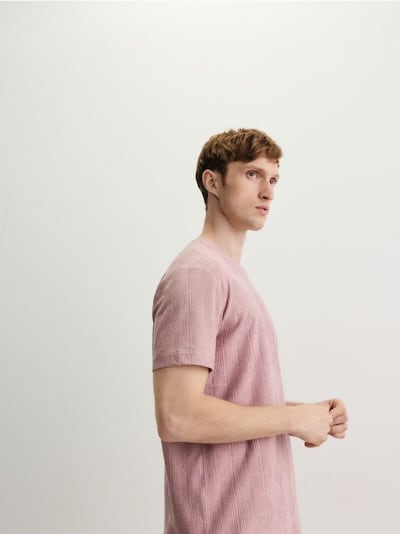 Comfort fit structural fabric T-shirt