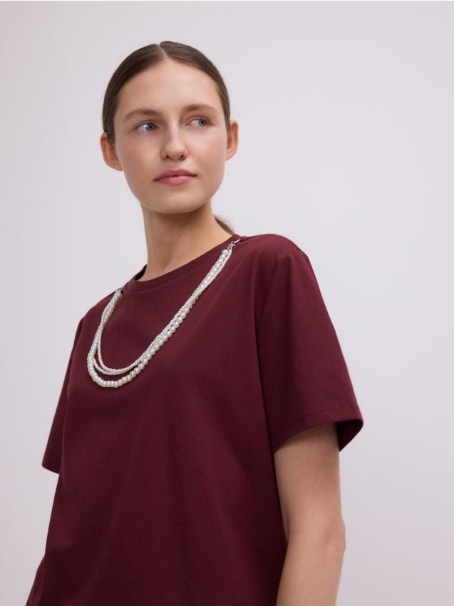 T-shirt with detachable embellishment - RESERVED