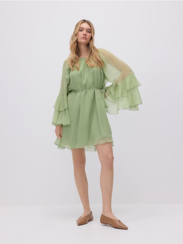 Mini-robe à ourlet volanté - RESERVED
