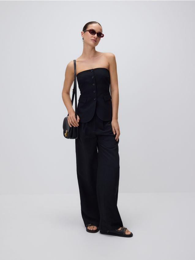 LADIES` VEST - RESERVED