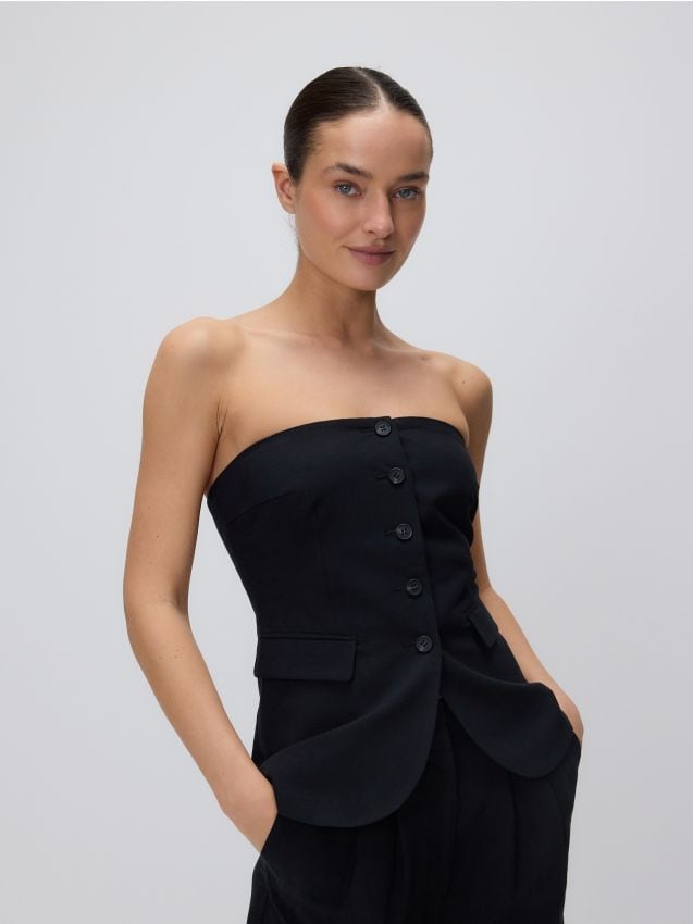 LADIES` VEST - RESERVED