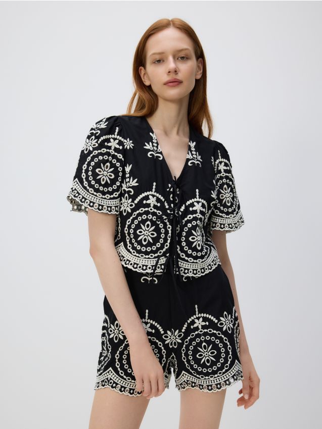 Tied blouse with embroidered pattern - RESERVED