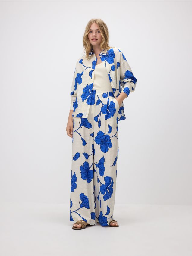 Patterned viscose trousers - RESERVED
