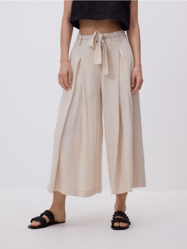 Široke pantalone sa vezicom - RESERVED