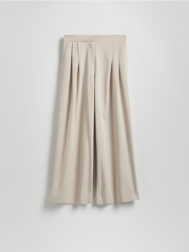 Reserved - Pantaloni cu adaos de viscoză - bej Reserved - Pantaloni cu adaos de viscoză - bej