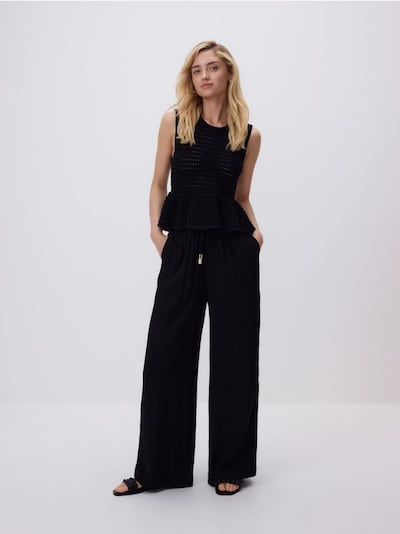 Pantaloni structurați cu legătură
