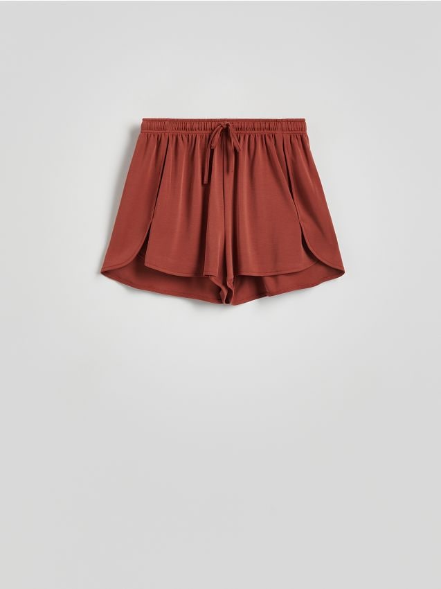 LADIES` SHORTS - RESERVED