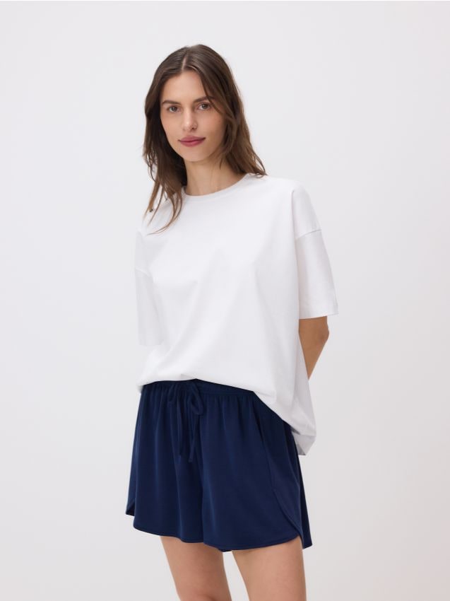 LADIES` SHORTS - RESERVED