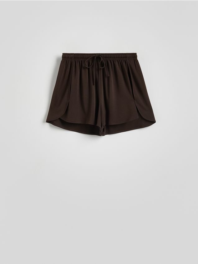 LADIES` SHORTS - RESERVED