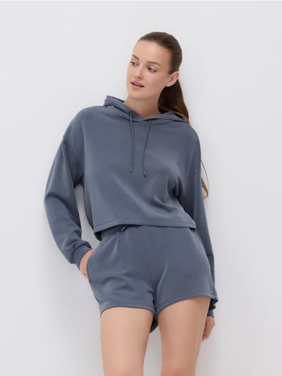 Viscose rich shorts