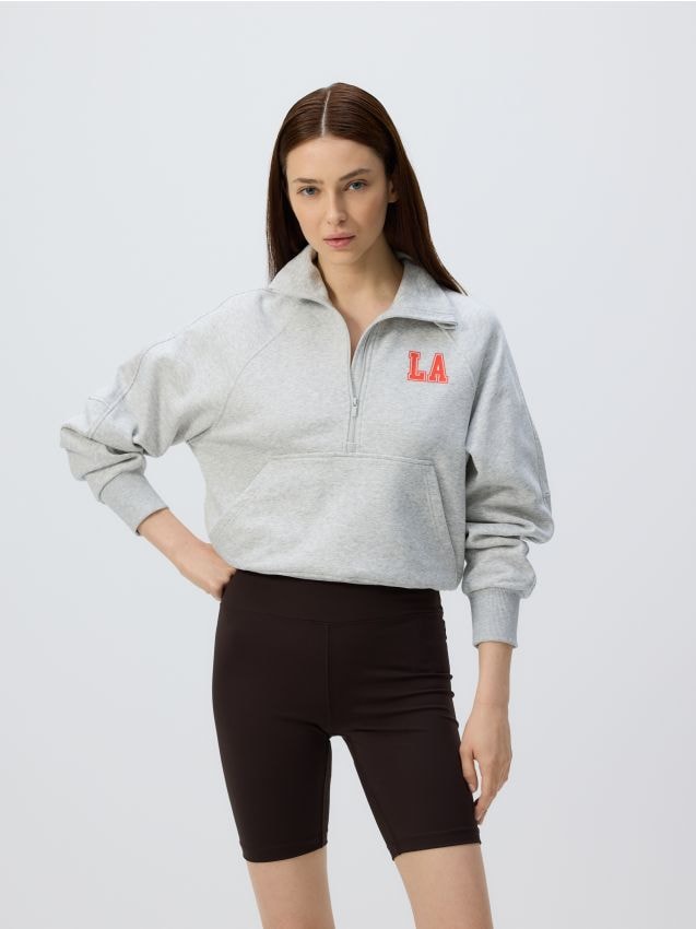 LADIES` SHORTS - RESERVED