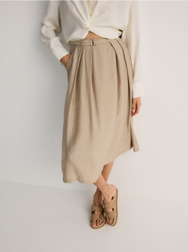 Skirt with belt - RESERVED