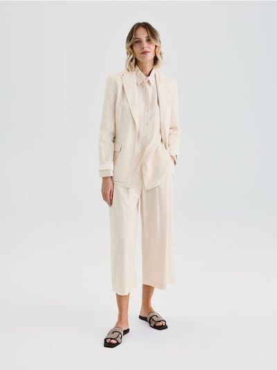 Blazer mit hohem Leinenanteil