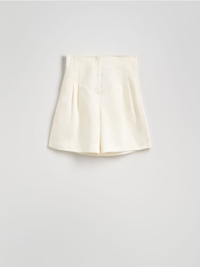 Shorts with linen blend - RESERVED