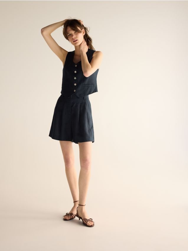 Linen vest - RESERVED