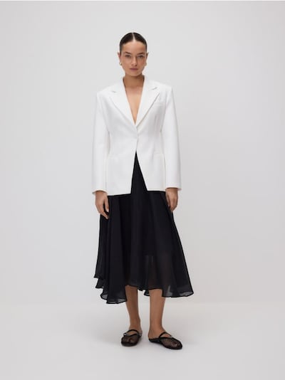 Blazer ajustat pe corp cu adaos de viscoză