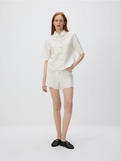Shorts with embroidery