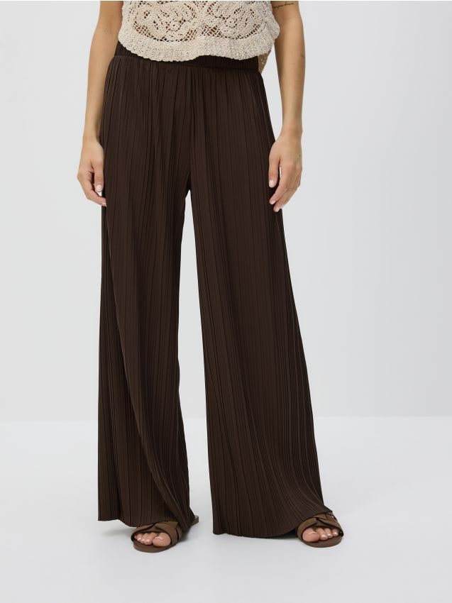 Pleated trousers - RESERVED