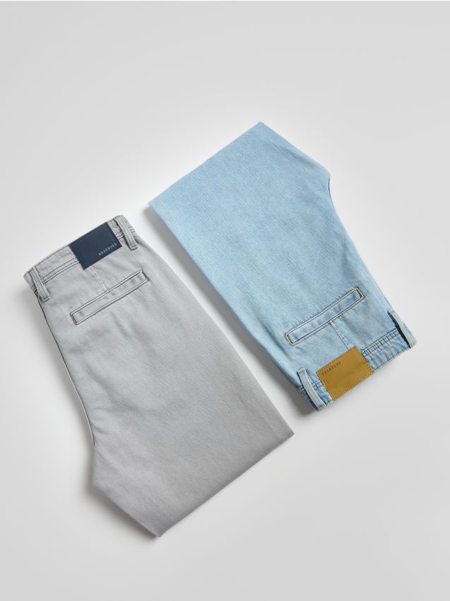 Reserved - Blugi straight cu adaos de Lyocell - gri deschis Reserved - Blugi straight cu adaos de Lyocell - gri deschis