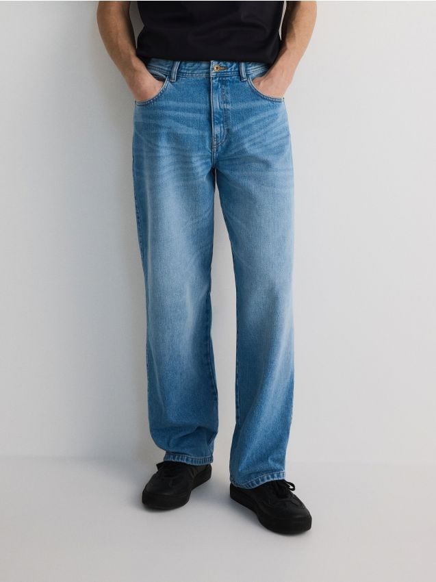Baggy jeans with wash effect - RESERVED