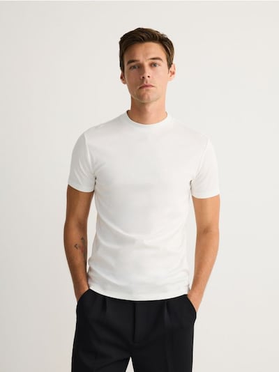 Tričko slim fit s marcerovanou bavlnou