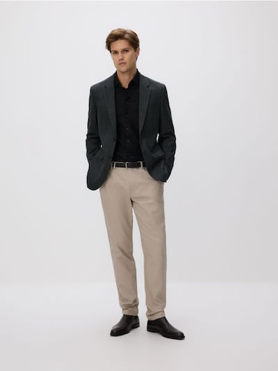 Slim fit blazer van een viscosemix