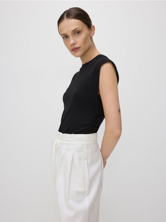 Reserved - tricou încrețit - negru