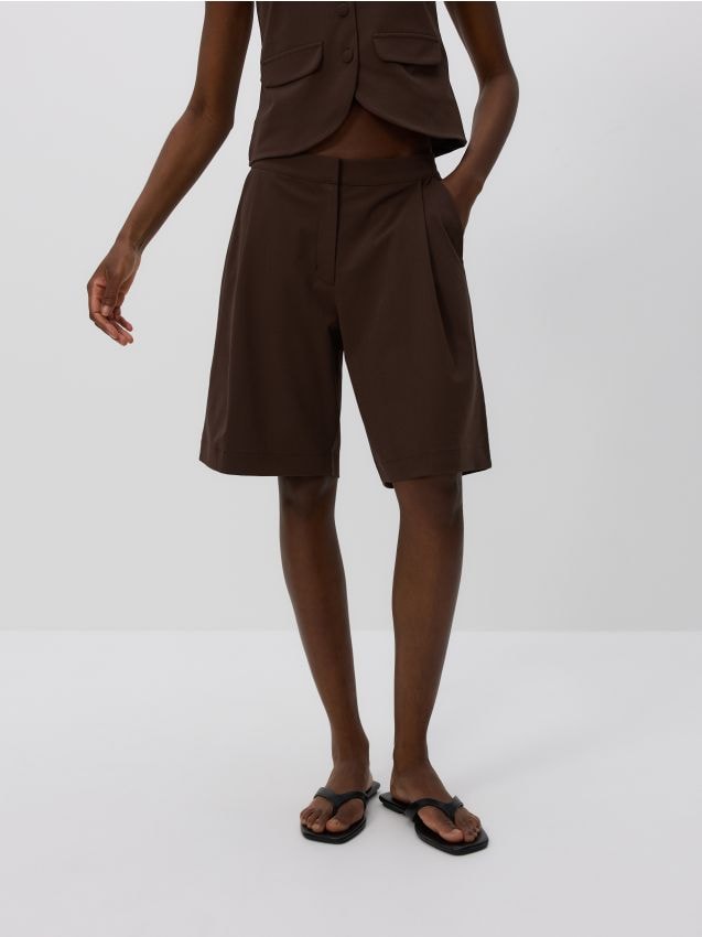 Pleated shorts - RESERVED